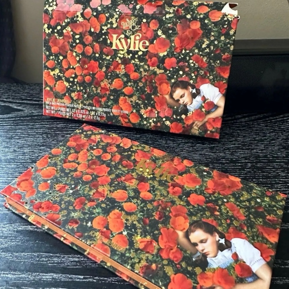 Kylie Cosmetics Wizard of Oz Eyeshadow Palette